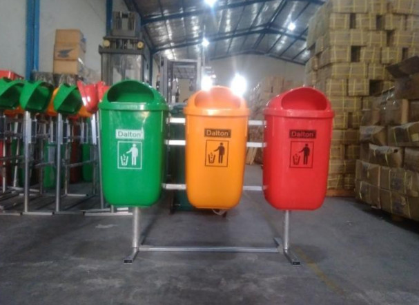 Tempat Sampah Tiang Deret 3 Tong Dalton LXD 50T2  - 8