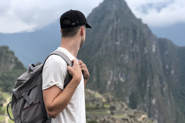 Jasa pembuatan website wisata Candi Borobudur dengan tampilan menarik