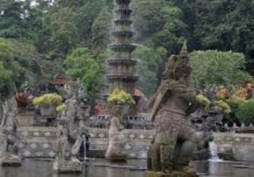 Optimasi SEO Website Wisata Agar Destinasi Liburan Anda Mudah Ditemukan