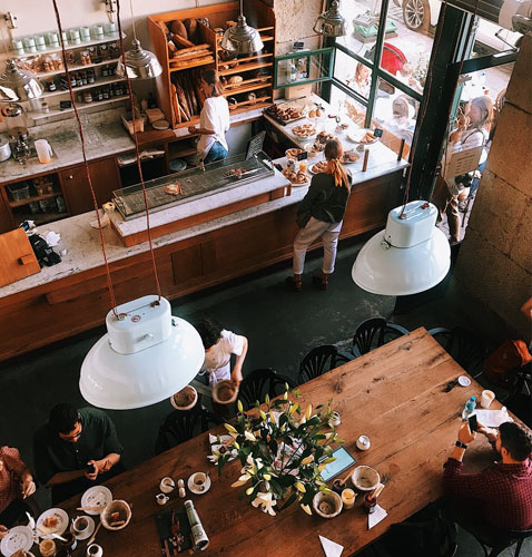 Website booking hotel online dengan desain modern dan pengalaman user terbaik